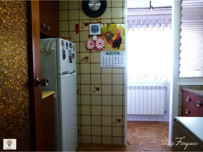 ACOGEDOR PISO VENTA ZONA MERINALES-SABADELL