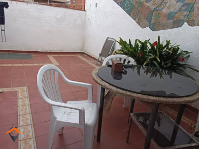 CASA JUNTO AV. MATADEPERA CON 2 TERRAZAS Y GARAJE DE 120M2!!! 