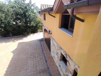 CASA RUSTICA EN VENTA ZONA ESTANY DE GALLECS