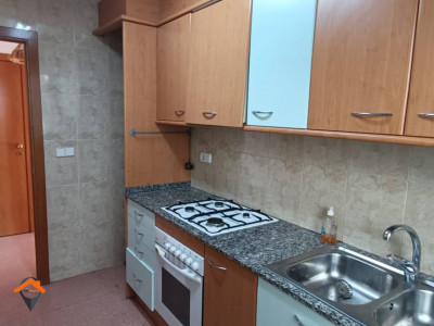 EN VENTA FANTASTICO PISO CON BALCON PARKING Y TRASTERO