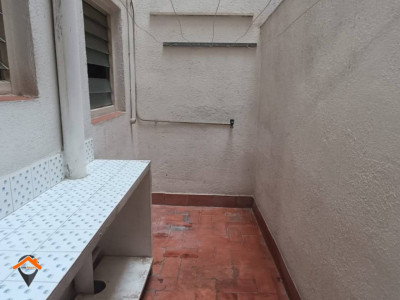 GRAN PISO DE 4 HABITACIONES CON PATIO, JUNTO AVENIDA MATADEPERA!!!!