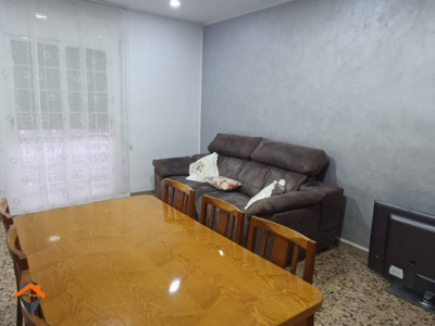 GRAN PISO REFORMADO DE 4 HABITACIONES CON BALCÓN, JUNTO AVENIDA MATADEPERA!!!!