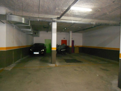 LOTE EN VENTA PARKINGS Y TRASTEROS