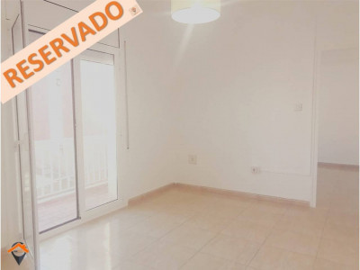 OPORTUNIDAD, PISO DE 4 HABITACIONES, PARA ENTRAR A VIVIR!!