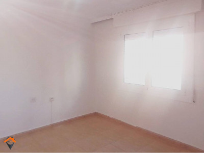 OPORTUNIDAD, PISO DE 4 HABITACIONES, PARA ENTRAR A VIVIR!!