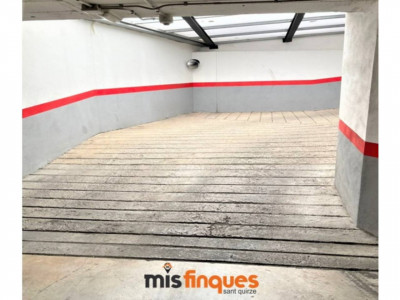 Parking en venta en Eixample-Sant Oleguer