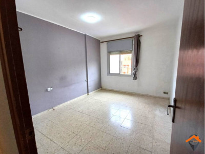 PISO DE 3 HABITACIONES EN PASEO ALMOGÁVARES!! 