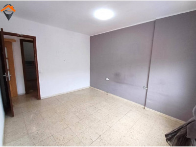 PISO DE 3 HABITACIONES EN PASEO ALMOGÁVARES!! 