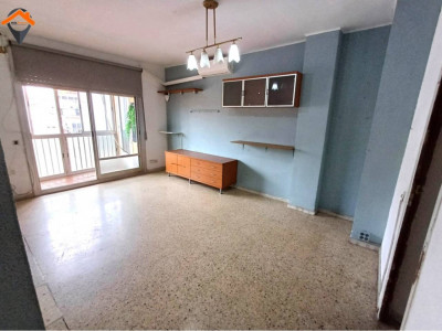 PISO DE 3 HABITACIONES EN PASEO ALMOGÁVARES!! 