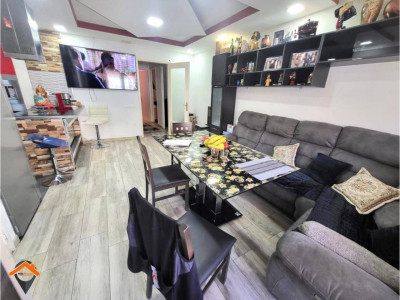  PISO DE 4 HABITACIONES EN CAN RULL!!!