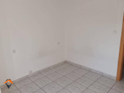 PISO EN VENTA CON ASCENSOR AL LADO AVDA MATADEPERA-SABADELL