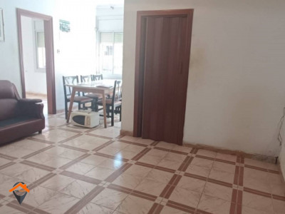 PLANTA BAJA CON PATIO Y JUNTO ESTACIÓN  PARC DEL NORD!!!!