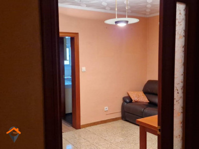 VIVIENDA CON ENTRADA INDEPENDIENTE, TERRAZA 40M2 Y SOLO UN VECINO!!